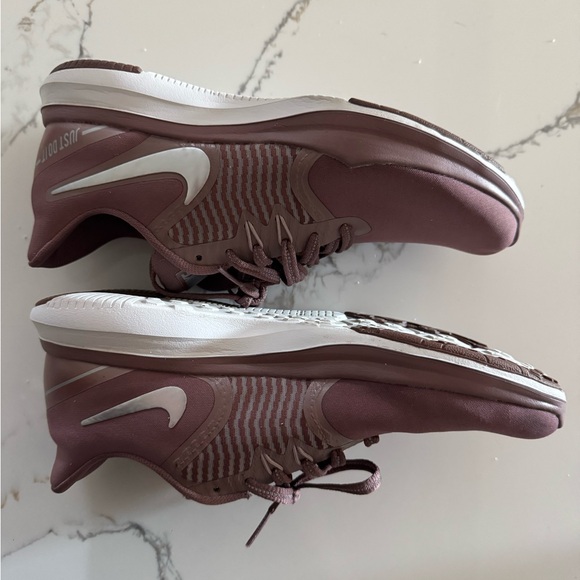 Nike tr8 muave sneakers - Picture 4 of 6